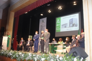 Huelva entrega sus Banderas de Andalucía por el 28-F