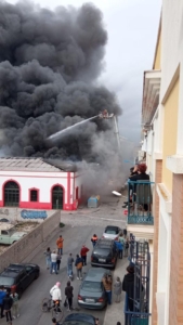 Incendio en naves de Isla Cristina