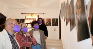 Exposición Mujeres en Cartaya