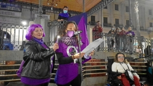 Manifestación en Huelva por el Día de la Mujer (1)