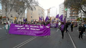 Manifestación feminista en Huelva el 8M (1)