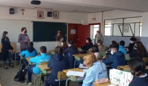 Profesionales de Quirónsalud Huelva promueven hábitos saludables entre los más jóvenes