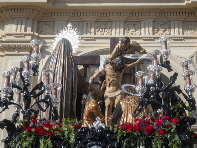 Viernes Santo: Imágenes del Descendimiento en Huelva