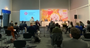 freshuelva presenta berlin congreso frutos