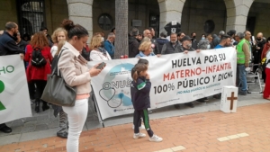 protesta Huelva sanidad pública digna ictus