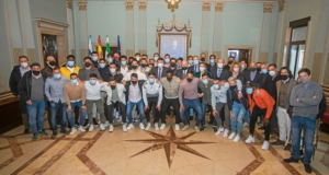 Recepcion en el Ayuntamiento de Huelva a los jugadores del Recre por el ascenso 3