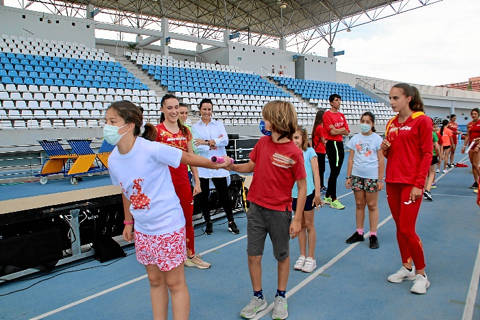 jóvenes Huelva entrenamiento atletas élite