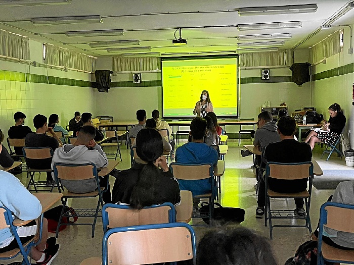 talleres adolescentes Huelva violencia