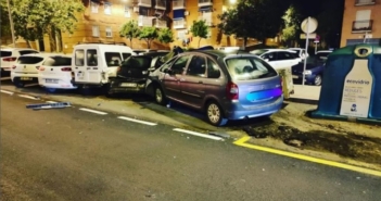 A la fuga tras causar un accidente sin carné en Huelva capital