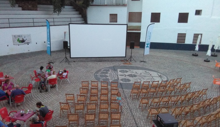 El cine de verano vuelve a los pueblos de Huelva