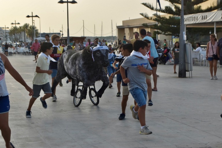 encierro infantil toreo salon punta