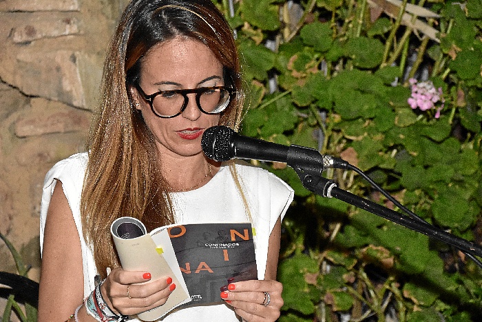 poesía noche blanco Ayamonte