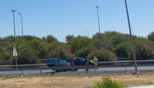 Dos heridos en el choque entre un coche y un autobús en San Juan