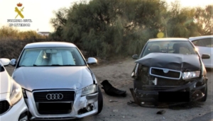 Un conductor ebrio choca contra tres coches y se da a la fuga en Punta Umbría