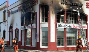 El Consorcio Provincial de Bomberos ha intervenido en la extinción de un incendio ocurrido en la mañana de este martes, 11 de octubre, en Isla Cristina