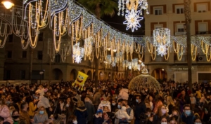 Una fiesta por todo lo alto para dar la bienvenida a la Navidad en Huelva