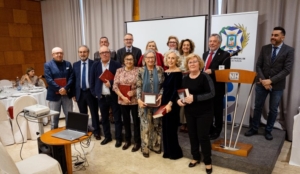 Homenaje a las enfermeras jubiladas en Huelva en 2021