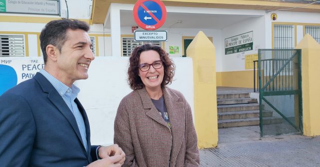 PSOE acusa a la Junta de hacer "oídos sordos" ante las reivindicaciones de la comunidad educativa