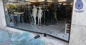 Seis detenidos tras el alunizaje en una tienda de bicis de Huelva