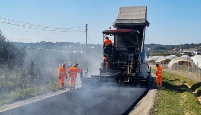 Aljaraque repara el camino 'Las Lanceras'