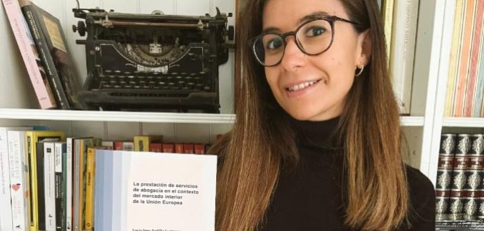 La onubense Lucía Padilla publica una investigación sobre la abogacía