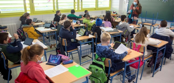 Los alumnos andaluces de ESO tendrán 2,5 horas semanales de lectura obligatoria
