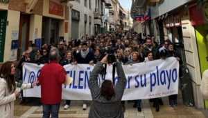 Protesta vecinos Portil Playa