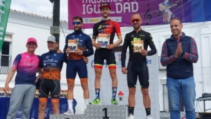 David Rodríguez gana la 'IV Media Maratón Pinares de Cartaya'