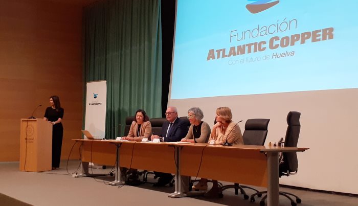 La Fundación Atlantic Copper beca a 69 universitarios de Huelva 