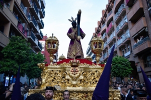 Imágenes del Martes Santo en Huelva 2023 pasión