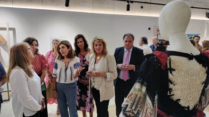 Una exposición trae a Huelva la riqueza artesanal de Andalucía