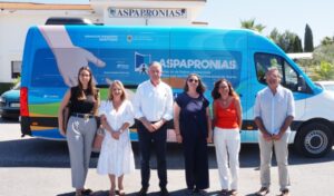 Aspapronias estrena furgoneta gracias al Ayuntamiento de Palos de la Frontera