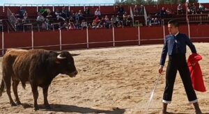 ‘El Cumbreño’ sustituye a Agustín García-Palacios en la novillada que abre las Colombinas