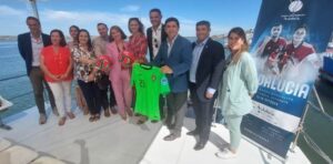 El Guadiana acoge la presentación del Mundialito de Fútbol Playa que se celebrará el Isla Canela