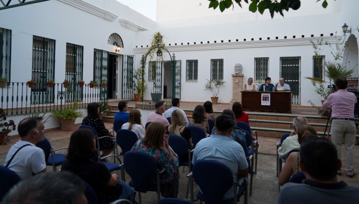 Sergio Valdés presenta en Moguer su novela Turno de Noche