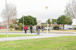 La Universidad de Huelva suspende las clases por los "severos" daños de la borrasca bicis UHU titulaciones