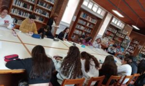 Las bibliotecas de Huelva se llenan de actividades culturales y educativas