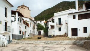 ‘Aves de la sierra’: Hinojales, La Nava y Linares de la Sierra se apuntan al turismo de hospitalidad