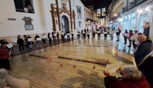 Un círculo de silencio en Huelva por el derecho a la ciudadanía universal