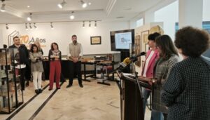 La Biblioteca de Cartaya celebra su 70 Aniversario con una exposición de “sus tesoros”