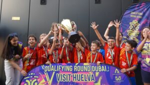 El Fursan Hispania Football Club de Michel Salgado gana la Gañafote Cup en Dubai