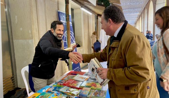 La Navidad más solidaria, en el Mercadillo de ONG y asociaciones de la Diputación