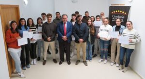 Alumnos del programa de formación 'Admicondado' en Niebla reciben sus diplomas