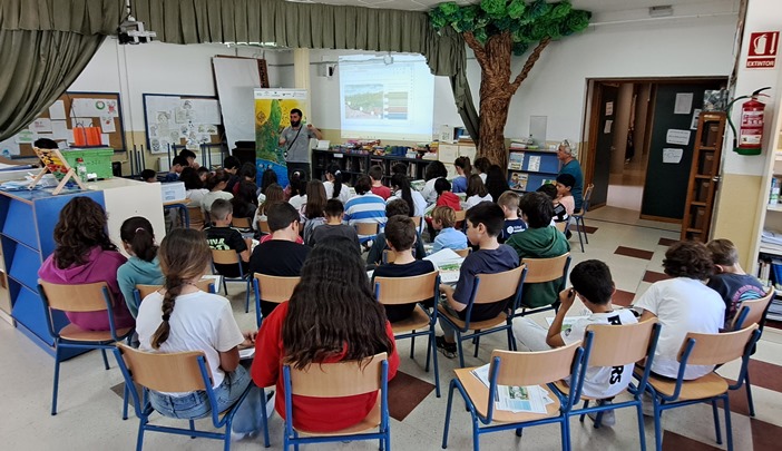 1.325 escolares de 29 colegios de Huelva participan en el programa 'Mi Marisma, Mi Escuela'