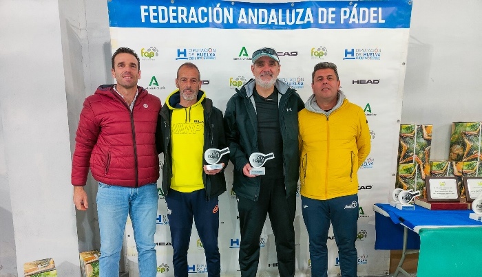 Trepidante arranque del Circuito Andaluz de Veteranos en el club Pádel 7 en Huelva