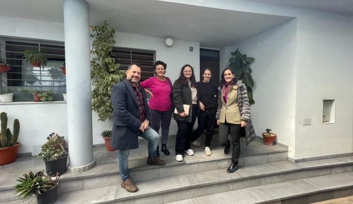 Las familias residentes en La Cilla, en Aroche, disfrutan ya de la rehabilitación de las viviendas