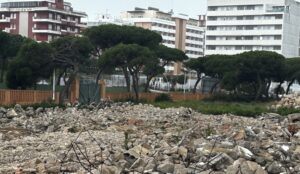 Punta Umbría iniciará este lunes la retirada de escombros junto al antiguo depósito del agua