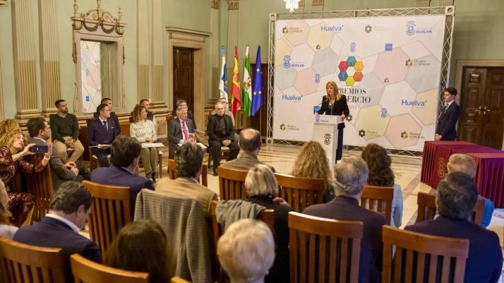 Tecnidib, Selección ibérica y ‘Cuando quieras, 24 horas Fariñas’, Premios al Comercio de Huelva