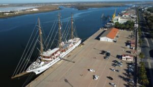 La llegada del Sea Cloud inicia el 19 de abril la temporada de cruceros en el Puerto de Huelva