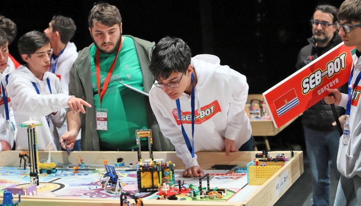 Fundación Atlantic Copper patrocina a los ganadores de la First Lego League Huelva en la gran final